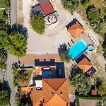 Grande Heated Pool&whirpool&sauna&pet Friendly Krk *