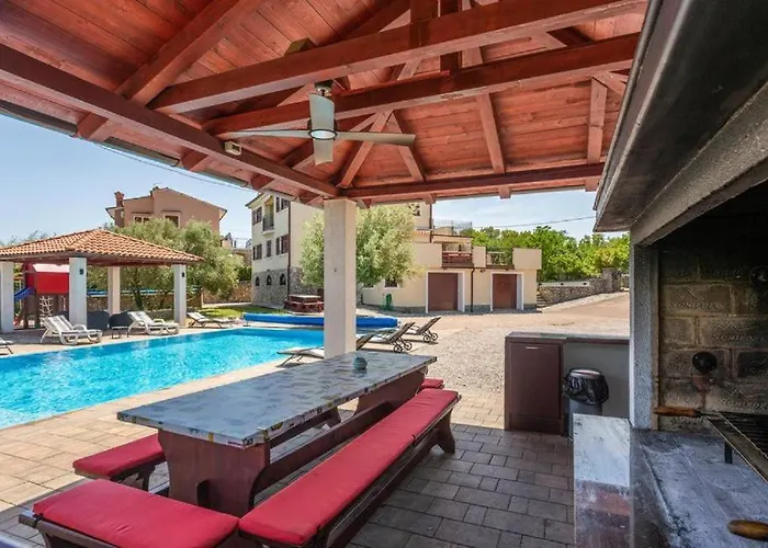 Villa Villa Grande Heated Pool&Whirpool&Sauna&Pet Friendly Krk *