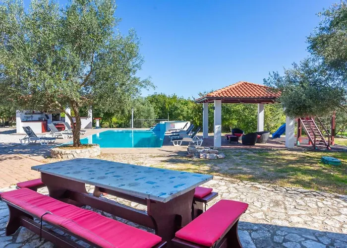 Villa Grande Heated Pool&Whirpool&Sauna&Pet Friendly Krk