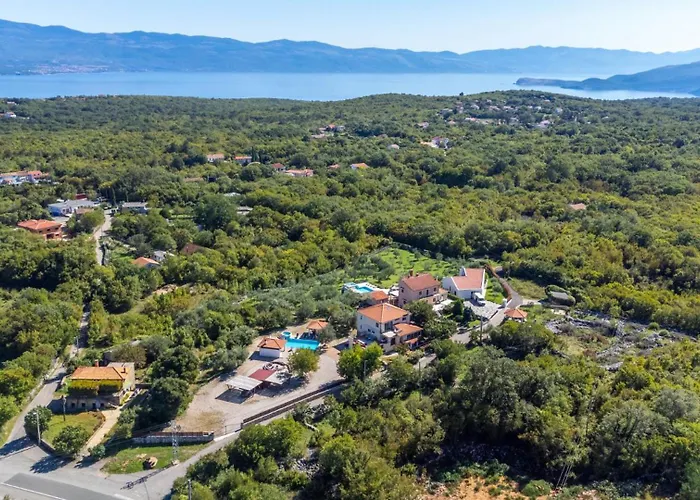 Villa Grande Heated Pool&Whirpool&Sauna&Pet Friendly Krk