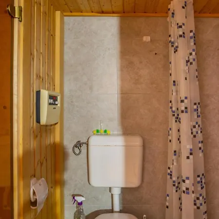 Grande Heated Pool&whirpool&sauna&pet Friendly Krk * Gostinjac