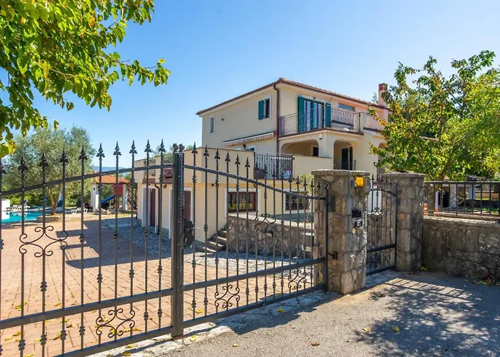 Villa Grande Heated Pool&Whirpool&Sauna&Pet Friendly Krk * Gostinjac