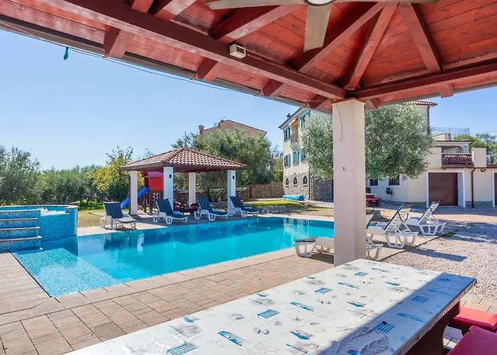 别墅 Villa Grande Heated Pool&Whirpool&Sauna&Pet Friendly Krk