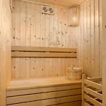 Grande Heated Pool&whirpool&sauna&pet Friendly Krk